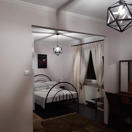 Fantazja - Restauracja I Noclegi رادوم المظهر الخارجي الصورة